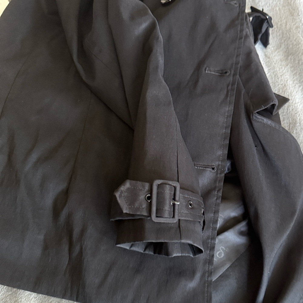 Samuel Dong Classic Black Trench Coat - Picture 5 of 10